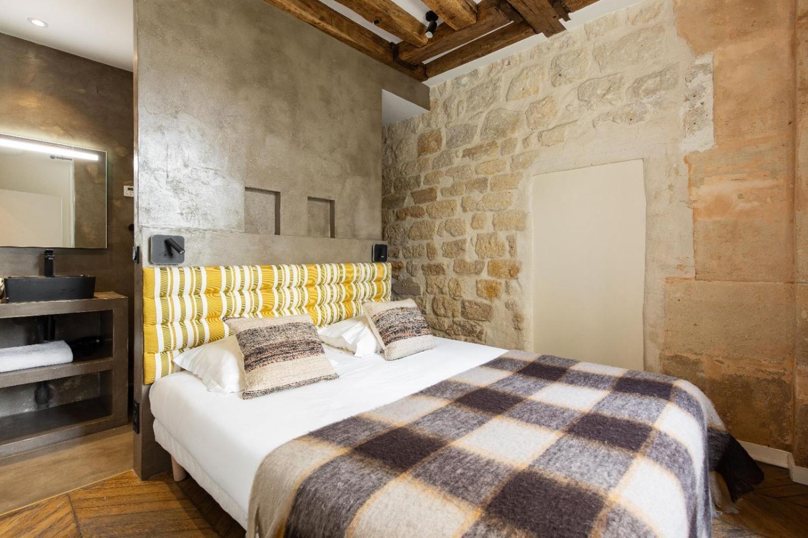 Authentic Apartment - 1Br-4P - Le Marais ปารีส ภายนอก รูปภาพ